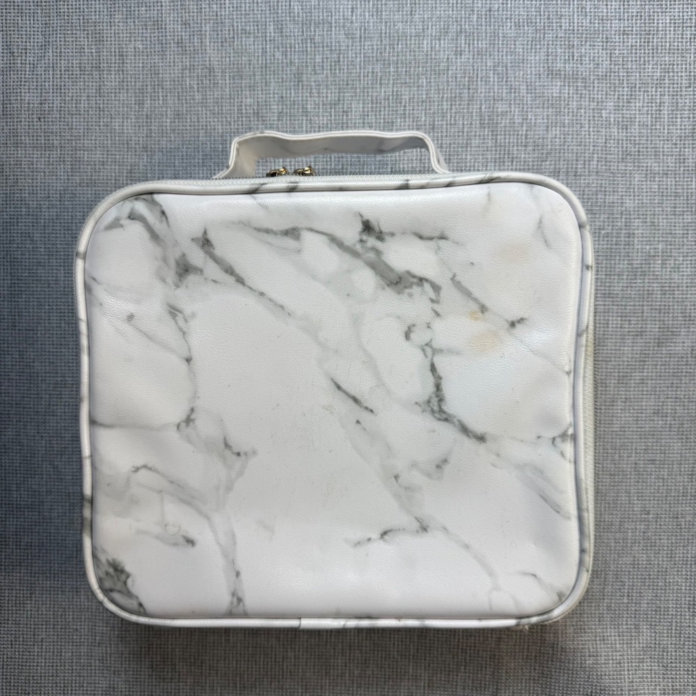 Marble Print Travel Makeup Case with Adjustable Dividers White Gray Gold Zip